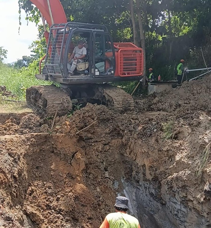 Pipa milik Badan Pengelolaan Air Minum (BPAM) Banjarbakula mengalami kebocoran. (SuarIndonesia/Ist)