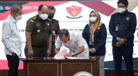 Perkara KSP Indosurya berupa uang senilai Rp 39 miliuar lebih dan dan USD 896.988,43 kepada korban melalui LPSK GG,  pada Rabu (17/1/2024) bertempat di Aula Ali Said, Gedung Jaksa Agung Muda Bidang Tindak Pidana Umum (JAM PIDUM) Kejaksaan Agung. (SuarIndonesia/Humas)