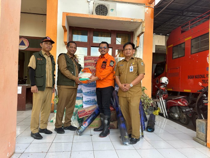 Bantuan dari Paman Birin langsung dikirimkan melalui Badan Penanggulangan Bencana Daerah (BPBD) Provinsi Kalsel, Senin (29/1/2024) .