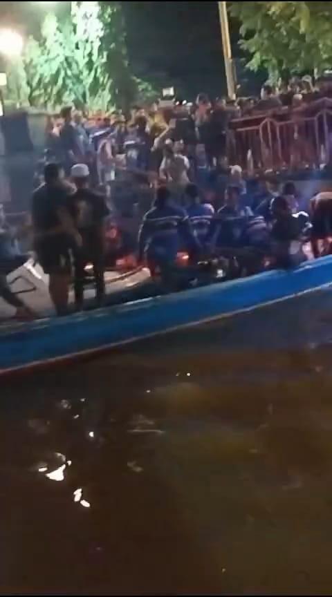 Seorang relawan BPK (Badan Pemadam Kebakaran), Arif Wirayuda Rahman (22S), yang terseret arus Sungai Barito, akhirnya ditemukan,  cukup jauh dari lokasi awal korban tenggelam, Senin  (29/1/2024) malam, sekitar pukul 19.00 WITA. (SuarIndonesia/DO)