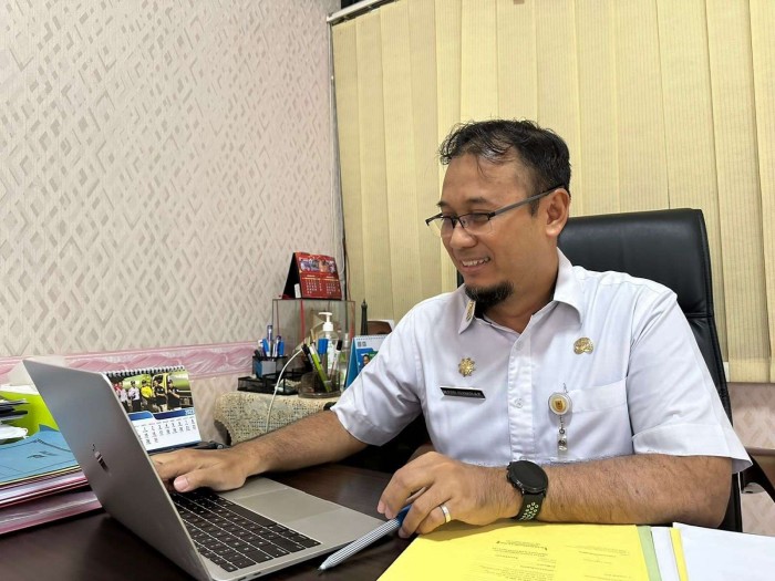 M Fitri Hernadi,