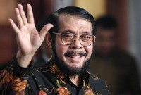 Hakim konstitusi Anwar Usman minta pengangkatan Suhartoyo sebagai Ketua MK dibatalkan dan ia kembali menduduki jabatan tersebut. [ANTARA FOTO/M RISYAL H]