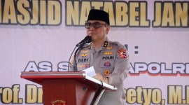 As SDM Kapolri Irjen Dedi Prasetyo mengimbau Polda Kalteng dan jajaran memaksimalkan pengamanan kamtibmas jelang Pemilu 2024 di Palangka Raya, Kalteng, Jumat (12/1/2024). [Foto: Istimewa]