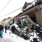 Kerusakan akibat gempa M 7,5 di Jepang. (Foto: REUTERS/KIM KYUNG-HOON)