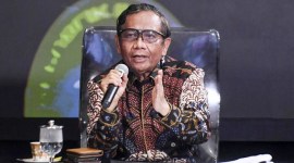 Menko Polhukam Mahfud MD menanggapi Alvin Lim yang menyebut Ferdy Sambo tidak pernah ditahan di Lapas Salemba dan menghuni ruang ber-AC. [Foto: ANTARA/Hafidz Mubarak A]