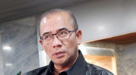 Ketua Komisi Pemilihan Umum (KPU) Hasyim Asy'ari memastikan format debat keempat dan kelima Pilpres 2024 tidak akan berubah. [CNN Indonesia/Khaira Ummah JP]