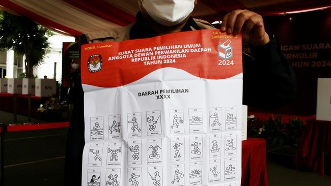 KPU menyatakan WNI di luar negeri yang belum masuk daftar pemilih tetap (DPT) bisa dikategorikan sebagai pemilih khusus. [CNN Indonesia/Andry N]