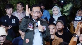 Mahfud Md dalam acara dialog bertajuk 'Tabrak Prof' di Bento Kopi, Bandar Lampung, Kamis (25/1/2023) malam. [detikcom/Rumondang N]