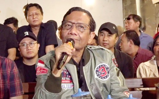 Mahfud Md mengaku akan mundur dari Kabinet Indonesia Maju pada momentum yang tepat. Mahfud akan mengkomunikasikan rencana itu ke Presiden Jokowi, Selasa (23/1/2024). [YouTube Mahfud MD Official]