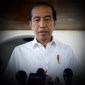 
Presiden Joko Widodo (Jokowi) mengajak masyarakat menyambut tahun baru 2024 dengan semangat dan optimisme. [ANTARA Foto/Sigid K]