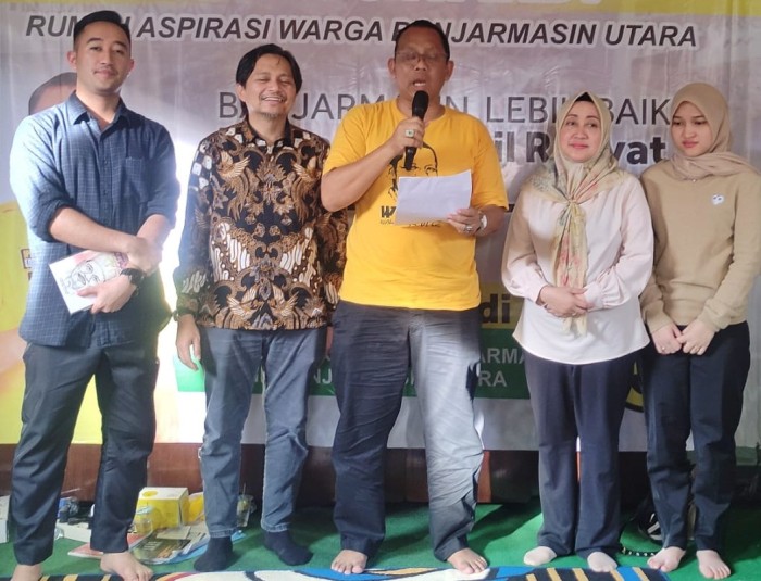 acara tasyakuran bersama Warga Sungai Jingah, Kader Golkar Rian, Ir Sukhrowardi (Anggota DPRD Kota Banjarmasin), Hasnuryadi Sulaiman (DPR RI), Dewi Damayanti Said (DPRD Kalsel), Kamis (18/1/2024) (SuarIndonesia/SU)