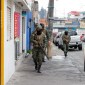 Tentara dan Polisi Ekuador tingkatkan patroli usai geng Narkoba bikin onar. [REUTERS/Karen Toro]