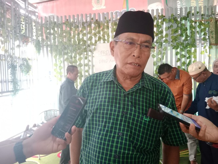 Sekretaris Komisi I DPRD Kalsel,  H Suripno Sumas