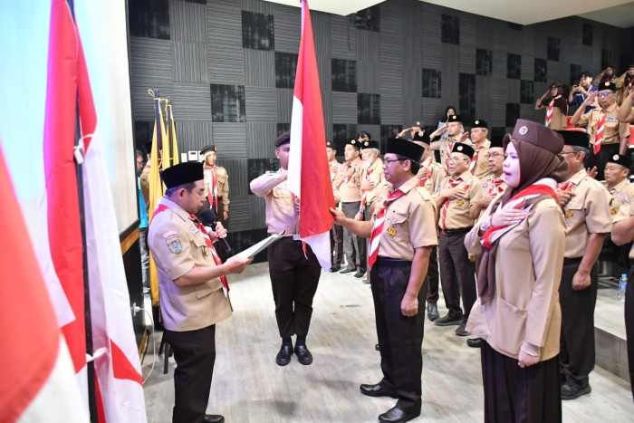 Wakil Wali Kota Banjarmasin, H Ariifin Noor melantik Majelis Pembimbing Gugusdepan (Mabigus) 02.095 - 02.096 Pangkalan Universitas Lambung Mangkurat (ULM), berlangsung di Aula 4 Lecture Theater SAC ULM. Senin (5/2/2024). (SuarIndonesia/Ist)