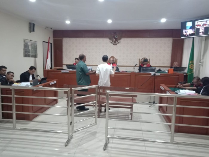 sidang lanjutan perkara pencucian uang dengan terdakwa Lian Silas orang tua dari gembong narkotika Freddy Pratama, di Pengadilan Negeri Banjarmasin, Selasa (20/2/2024 (SuarIndonesia/HD)