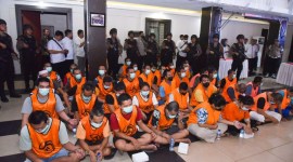 Telah diamankan jajaran Direktorat Reserse Narkoba Kepolisian Daerah Kalimantan Selatan (Dit Resnarkoba Polda Kalsel 39 tersangka dengan barang bukti 17,7 Kilogram (Kg) sabu-sabu dan 4.560 butir pi ekstasi. hasil giat Januari-Februari 2024. (SuarIndonesia/ZI)