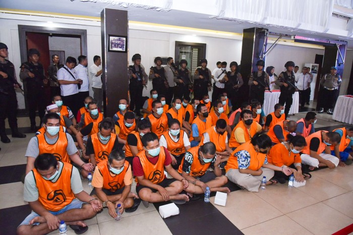 Telah diamankan jajaran Direktorat Reserse Narkoba Kepolisian Daerah Kalimantan Selatan (Dit Resnarkoba Polda Kalsel 39 tersangka dengan barang bukti 17,7 Kilogram (Kg) sabu-sabu dan 4.560 butir pi ekstasi. hasil giat Januari-Februari 2024. (SuarIndonesia/ZI)