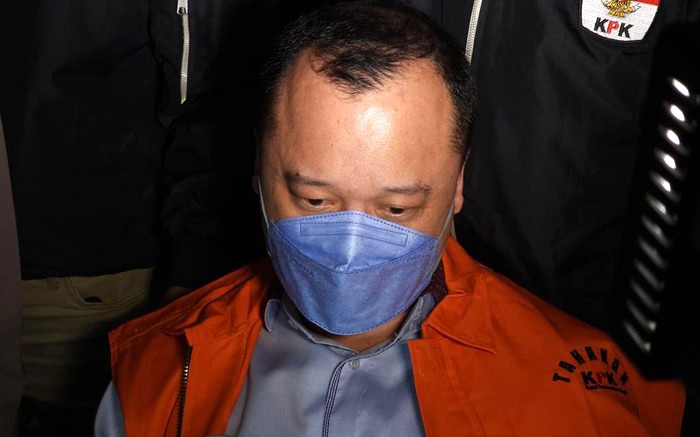 KPK segera melepas tersangka penyuap mantan Wamenkumham Edward Omar Sharif Hiariej alias Eddy Hiariej, Dirut PT Citra Lampia Mandiri (CLM) Helmut Hermawan setelah yang bersangkutan menang praperadilan. [detikcom/Farih]