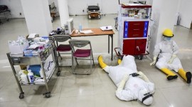 KPK mendalami aliran dana terkait dugaan korupsi pengadaan alat pelindung diri (APD) Covid-19. [ANTARA FOTO/FB Anggoro]