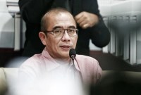 Ketua KPU Hasyim Asy'ari mengatakan 71 petugas yang meninggal itu terdiri dari petugas KPPS serta Panitia Pemungutan Suara (PPS) tingkat desa hingga kecamatan. [CNNIndonesia/Andry Novelino]