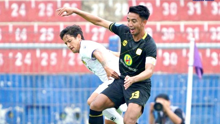 Suasana pertandingan pekan ke-26 Liga 1 2023/2024 antara Persik Kediri vs Barito Putera di Stadion Brawijaya, Kediri, Rabu (28/2/2024). Persik Kediri kalahkan Barito Putera dengan skor 3-1. [Ig @Barito Putera]