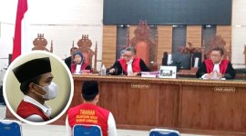 Mantan Kepala Satuan Narkoba (Kasat Narkoba) Polres Lampung Selatan Andres Gustami divonis hukum mati dalam perkara peredaran narkotika jaringan Fredy Pratama. [CNNIndonesia-Zai/ANTARA FOTO-Ardiansyah]