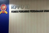 KPPU meminta tujuh maskapai tidak menaikkan harga tiket tanpa alasan rasional jelang hari raya Idulfitri 1445 H. Ketujuh maskapai ini merupakan terlapor dalam perkara kartel tiket. [detikcom/Herdi Alif Al Hikam]