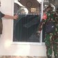 Kondisi rumah rusak imbas kebakaran dan ledakan di Gudang Amunisi Daerah (Gudmurah) milik TNI AD, Kodam Jaya, di Desa Ciangsana, Gunung Putri, Kabupaten Bogor, Jawa Barat, dan sebanyak 31 rumah di Desa Ciangsana, Gunung Putri, Bogor, mengalami kerusakan berupa kaca pecah, plafon retak, atap retak/bolong imbas ledakan gudang amunisi, Minggu (31/3/2024). [KOMPAS.COM/AFDHALUL IKHSAN]