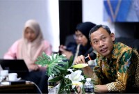 Wakil Ketua Komnas HAM Pramono Ubaid Tanthowi mengungkapkan 289 petugas Pemilu 2024 meninggal dunia. [instagram @komnas.ham]