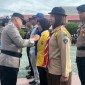 Wakapolda Kalsel, Brigjen Pol Rosyanto Yudha Hermawan, menandai dimulainya  Operasi Kepolisian Kewilayahan Keselamatan Intan 2024. Sabtu (2/4/2024) (SuarIndonesia/Ist)