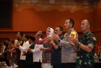 Ratusan aparat gabungan Kepolisian, TNI dan pihak terkait siaga pada rapat pleno rekapitulasi penghitungan suara Pemilu 2024 tingkat Provinsi, berlangsung di salah satu hotel di Banjarmasin, Rabu (6/3/2024). (SuarIndonesia/Ist)
