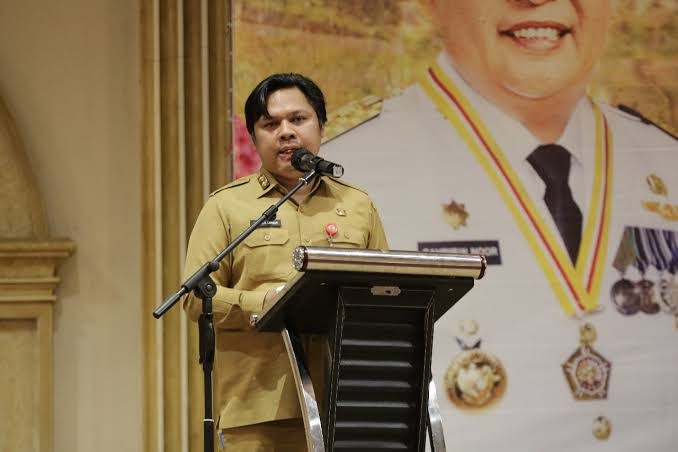 Sekdaprov Kalsel, Roy Rizali Anwar