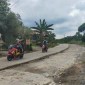 Jalan utama di Kecamatan Juai Kabupaten Balangan (SuarIndonesia/Humas)