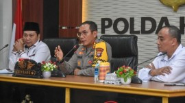Anggota Komisi Kepolisian Nasional (Kompolnas) sambangi Kepolisian Daerah Kalimantan Selatan (Polda Kalsel) bertempat di Rupatama, Rabu (20/3/2024) (SuarIndonesia/ZI)