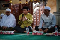rangkaian Safari Ramadan yang ke empat, Bupati Balangan, Abdul Hadi melakukan kunjungannya ke Masjid As Sa’adah di Kelurahan Batu Piring, Kecamatan Paringin Selatan. (SuarIndonesia/adv)