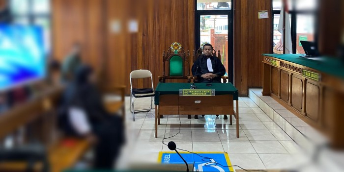 Perkara pelanggaran Pemilu 2024, Kepala Desa (Kades) Bajawit, Kabupaten Hulu Sungai Utara (HSU), Kalsel diganjar vonis empat bulan penjara dan denda Rp 5 juta, Senin (25/3/2024). (SuarIndonesia/ist)