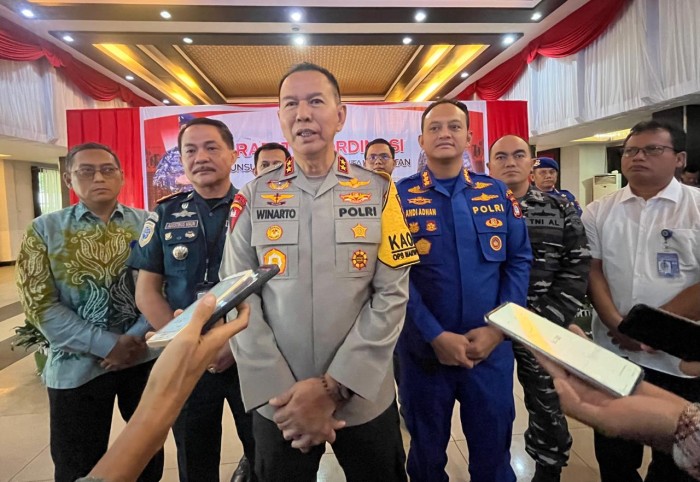 Kapolda Kalsel Irjen Pol Winarto