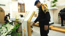 23 Gereja di Kalsel merayakan Paskah 2024 dapat pengawalan Kepolisian. (SuarIndonesia/Ist)