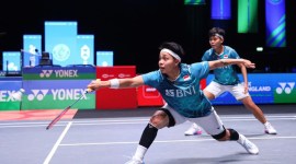 Pasangan ganda putri Indonesia, Apriyani Rahayu/Siti Fadia Silva Ramadhanti pada babak pertama All England Open 2024 di Utilita Arena, Birmingham, Inggris, Selasa (12/3/2024). [PP PBSI]