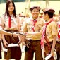 Foto Ilustrasi. Kementerian Pendidikan menyatakan sekolah tetap mempunyai kewajiban untuk menawarkan Pramuka sebagai salah satu ekstrakurikuler bagi peserta didik. [tribunnews.com]