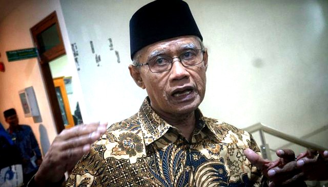 Ketum PP Muhammadiyah, Haedar Nashir menyebut waktu pelaksanaan lebaran tahun ini kemungkinan besar serempak antara pemerintah dan Muhammadiyah. [CNNIndonesia/Tunggul]