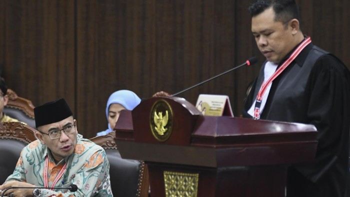 Kuasa Hukum KPU Hifdzil Alim. (Tangkapan Layar Youtube Mahkamah Konstitusi)