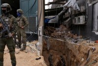 Pasukan Israel serang dan kepung RS Al Shifa di Jalur Gaza. [REUTERS/Ronen Zvulun]