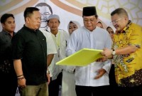 YN’S Center ( ayasan Yuni Abdi Nur Sulaiman halalbihalal, berbagi dan bertabur kebahagiaan berlangsung di kediaman keluarga besar Abdussamad Sulaiman (H Sulaiman HB) Jalani Kampung Melayu Darat, Banjarmasin, Sabtu (13/4/2024)(SuarIndonesia/Ist)