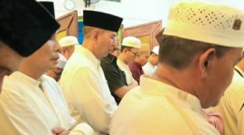 Kepala Kepolisian Daerah Kalimantan Selatan (Kapolda Kalsel), Irjen Pol Winarto, menyampaikan duka mendalam, dan ia sebut bahwa KΗ. Syaifuddin Dzuhri atau Abah Guru Banjar Indah merupakan sosok ulama panutan yang telah banyak memberikan kontribusi bagi kemajuan umat Islam di Kalsel.