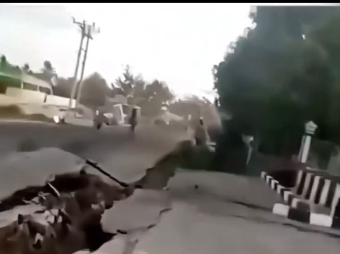 Kembali gempa berkekuatan M 3,3 mengguncang Kabupaten Mamasa, Provinsi Sulawesi Barat, Senin (8/4/2024) dinihari, pukul 03.30 WITA. (SuarIndonesia/Repro)