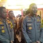 (Kapolda Kalsel) Irjen Pol Winarto bersama sejumlah pejabat, dan Kapolresta Banjaramsin, Kombes Pol Sabana A dan , Walikota Banjarmasin, H Ibnu Sina, sama sama melakukan pemantaun di jalanan pada suasana malam a Idul Fitri 1445 H serta datangi sejumlah posko pengamanan, Selasa (9/4/2024) malam. (SuarIndonesia/ZI)