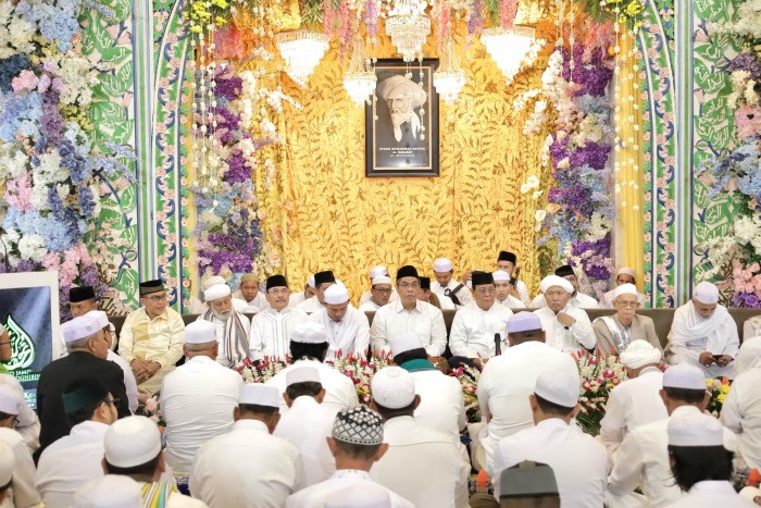 Haul 218 Jaddina Maulana Syekh Muhammad Arsyad Al Banjari atau yang biasa dengan Datu Kalampayan, di Masjid Tuhfaturaqibin, Senin 6 Syawal 1445 H atau bertepatan dengan 15 April 2024. (SuarIndonesia/HM)