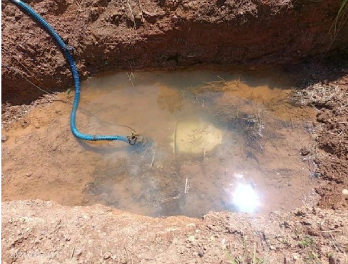 Perbaikan pipa Sistem Pengolahan Air Minum (SPAM) Banjarbakula,