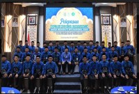 Wali Kota Banjarmasin, H Ibnu Sina melepas Kafilah MTQ Kota Banjarmasin yang akan tampil dalam MTQ Nasional ke 35 tingkat Provinsi Kalimantan Selatan, yang berlangsung di Aula Kayuh Baimbai. Senin (22/4/2024). SuarIndonesia/Ist)